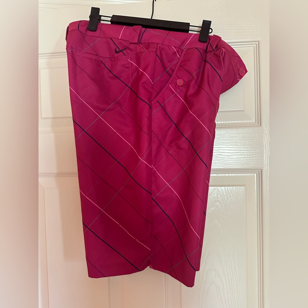Nike Pink Plaid Golf Shorts, microfiber, size 14